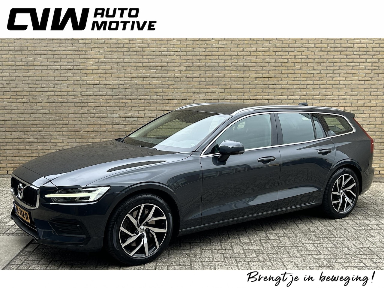Volvo V60 - 2.0 T5 250pk | Navigatie | Adaptieve cruise | Pilot assist | BLIS | Lane assist | Apple Ca - AutoWereld.nl