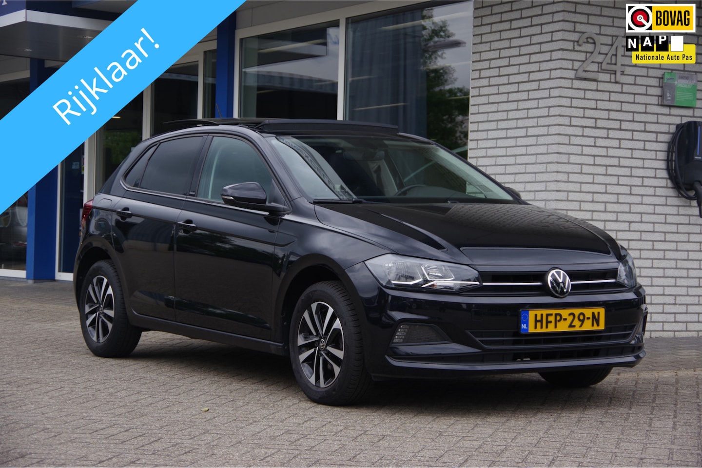 Volkswagen Polo - Comfortline Panoramadak Cruise App-connect - AutoWereld.nl