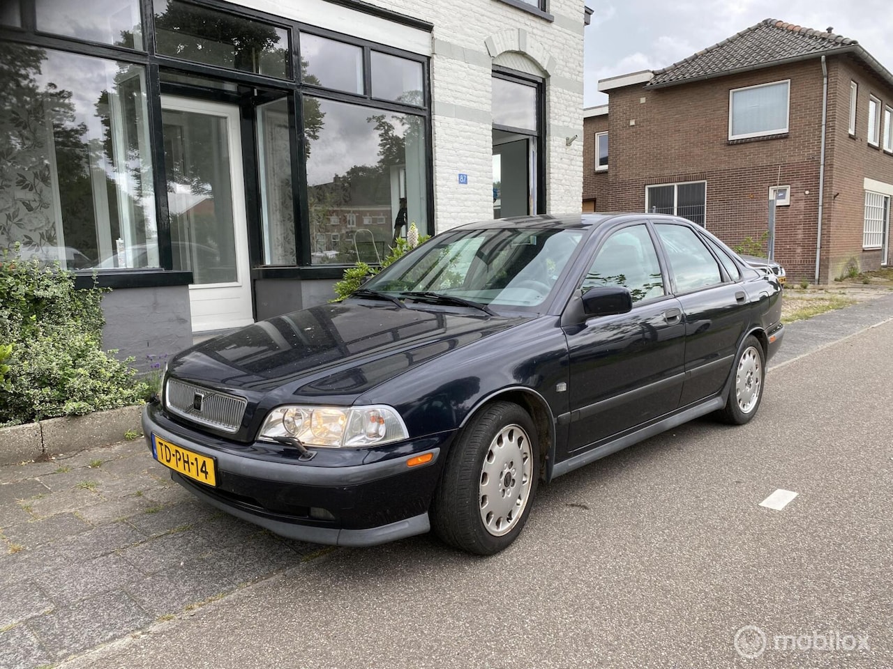 Volvo S40 - 1.9 T-4 Luxury Turbo 200pk Airco Opknapper - AutoWereld.nl
