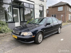 Volvo S40 - 1.9 T-4 Luxury Turbo 200pk Airco Opknapper