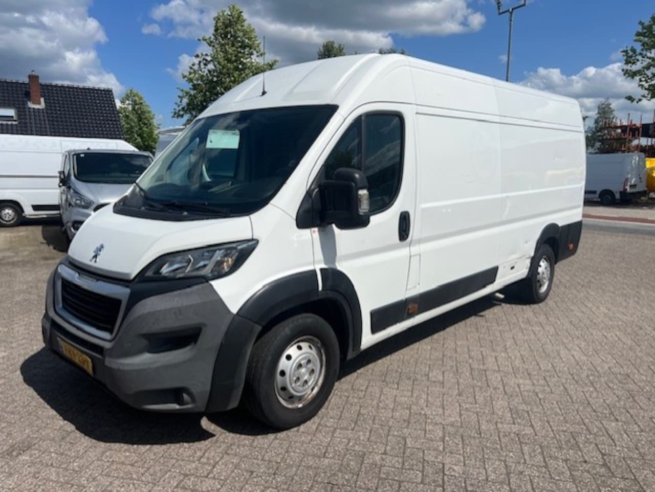 Peugeot Boxer - 35 2.0 BlueHDI L3H2 MAXI AIRCO KLIMA LAADKLEP LBW - AutoWereld.nl
