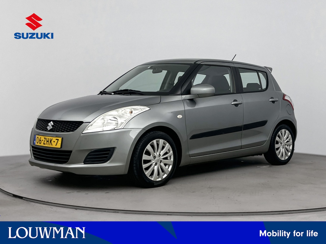 Suzuki Swift - 1.2 Bandit EASSS | Lichtmetalen Velgen | Metaallak | Stoelverwarming | - AutoWereld.nl