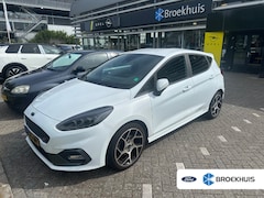 Ford Fiesta - 1.5 EcoBoost ST | Performance Pack | Dealer Onderhouden | Camera | Winter Pakket | Full LE