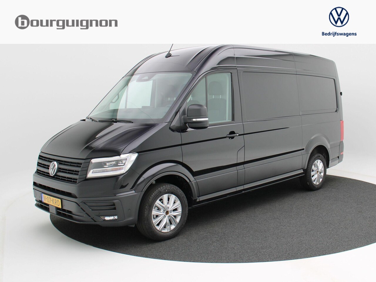 Volkswagen Crafter - 35 2.0 TDI 140 PK L3H3 Exclusive | V-07-KRD | Automaat | Bijrijdersbank | Cruise control a - AutoWereld.nl