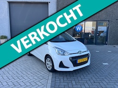 Hyundai i10 - 1.2i Airco Cruise Stuur+Stoelverwarming Bluetooth