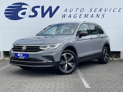 Volkswagen Tiguan - 1.5 TSI Life Active | Navi | ACC | IQ Light | CarPlay | HUD | DAB+ | 18 inch
