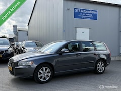 Volvo V50 - 2.0 2011, Benzine, Cruise, Nieuwe apk