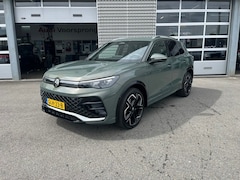 Volkswagen Tiguan - 1.5 eTSI R-Line Business DSG | Sport Pakket | 20" LMV |