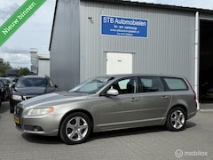 Volvo V70 - 2.5T Momentum, 5 cilinder, Nieuwe apk