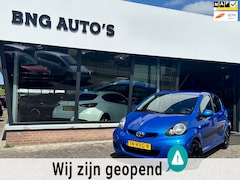 Toyota Aygo - 1.0-12V Comfort Navigator