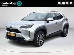 Toyota Yaris Cross - 1.5 Hybrid 115 First Edition *STOEL EN STUURWIELVERWARMING/ KEYLESS/ CLIMATE CONTROL/ 36 M