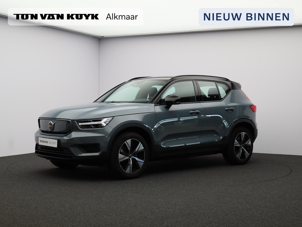 Volvo XC40 - Recharge Core / Stoel+stuurwielverwarming / Nubuck interieur - AutoWereld.nl