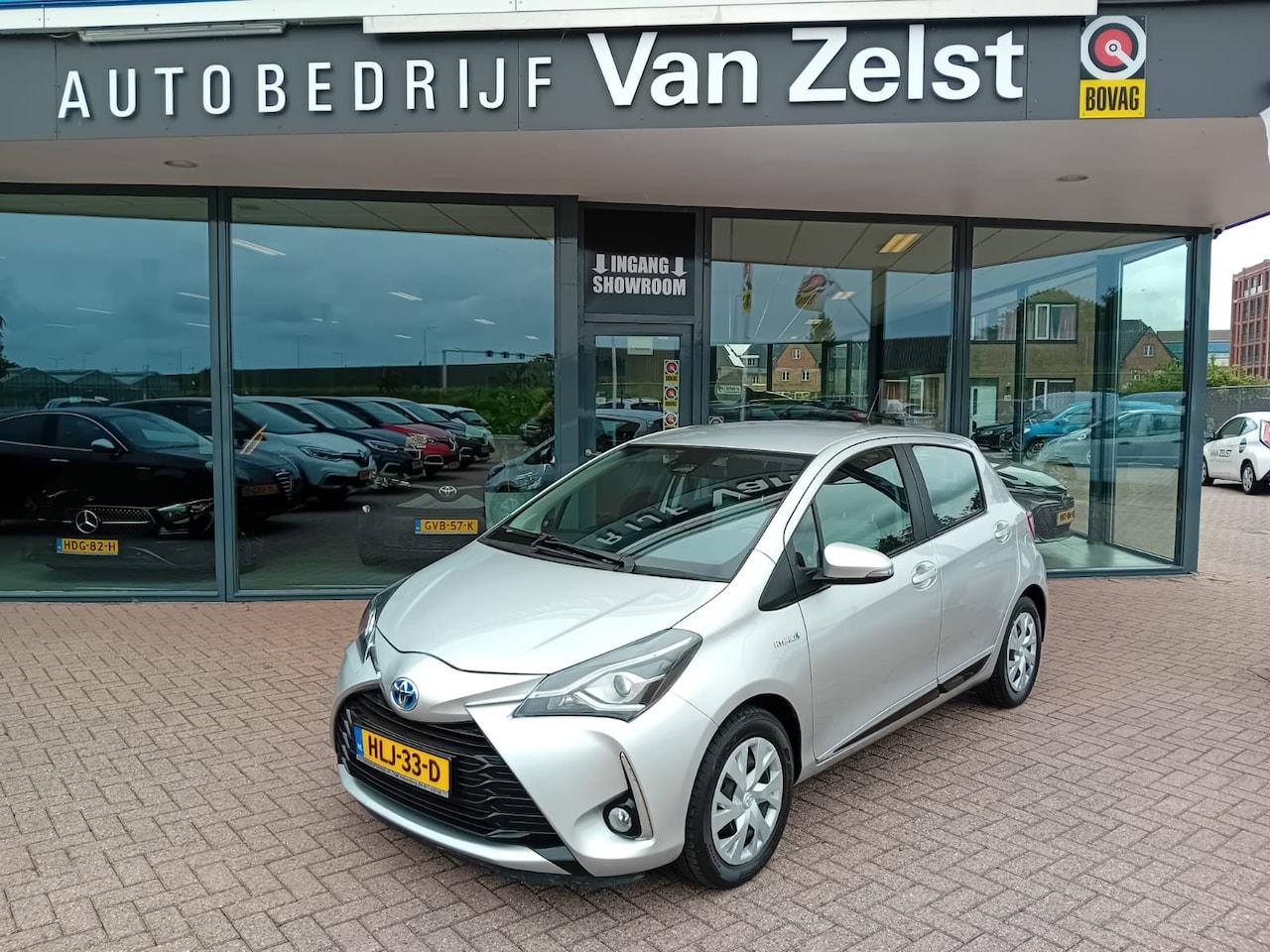 Toyota Yaris - 1.5 Hybrid Automaat, Airco(automatisch), Multimediasysteem, Bluetooth, Camera, Lane assist - AutoWereld.nl