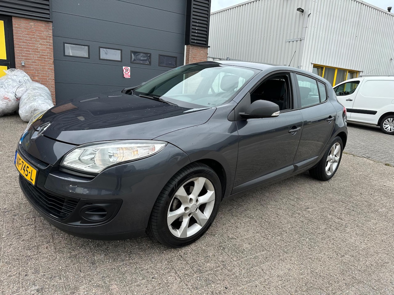 Renault Mégane - 1.6 Authentique 1.6 Authentique - AutoWereld.nl