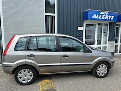 Ford Fusion - 1.6-16V LUXURY