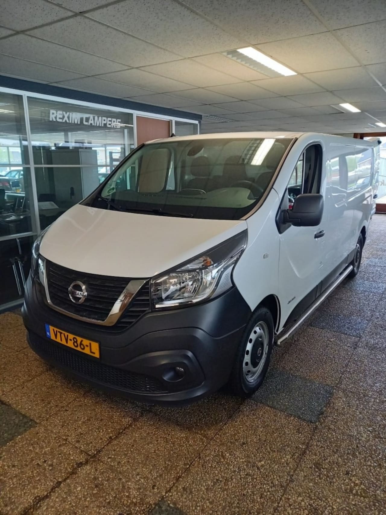 Nissan nv300 - 2.0 DCI L2H1 ACENTA - AutoWereld.nl