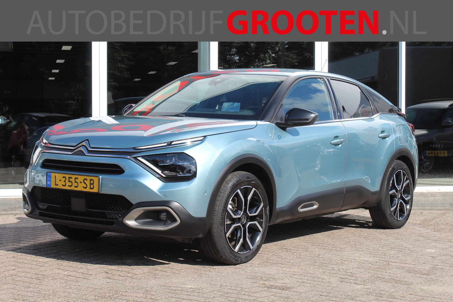 Citroën Ë-C4 - Shine 50 kWh//Navi//Leder//Camera!! - AutoWereld.nl