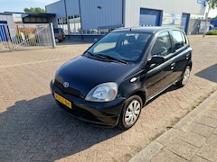 Toyota Yaris - 1.0-16V zeer goede staat