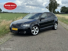 Audi A3 Sportback - 2.0 TDI S-line Lees tekst Read description