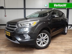 Ford Kuga - 1.5 T - navigatie - ecc - trekhaak - nette staat