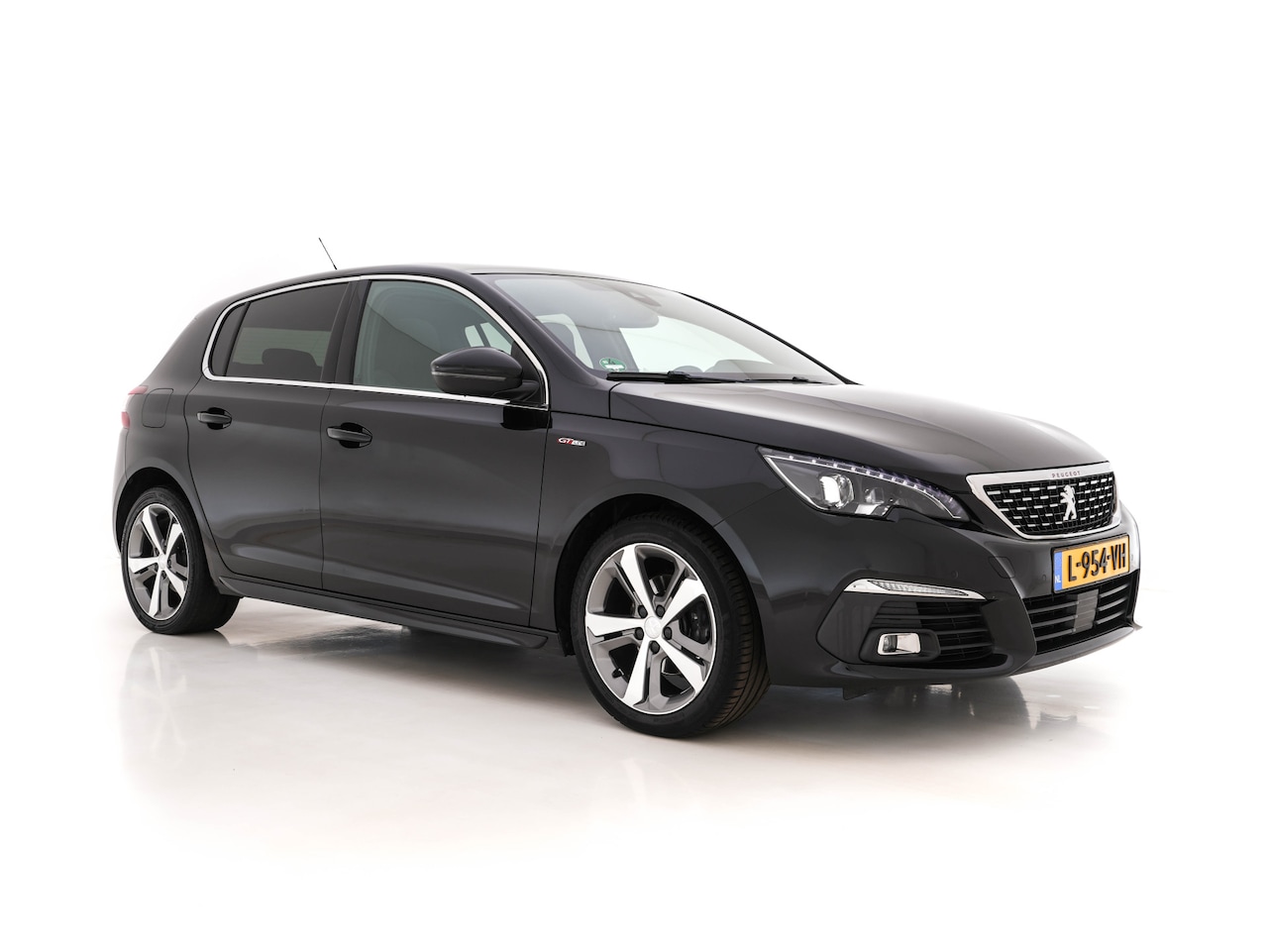 Peugeot 308 - 1.5 BlueHDi Blue Lease GT-Line Aut. *PANO | 1/2LEATHER | FULL-LED | DENON-SOUND | SPORT-SE - AutoWereld.nl