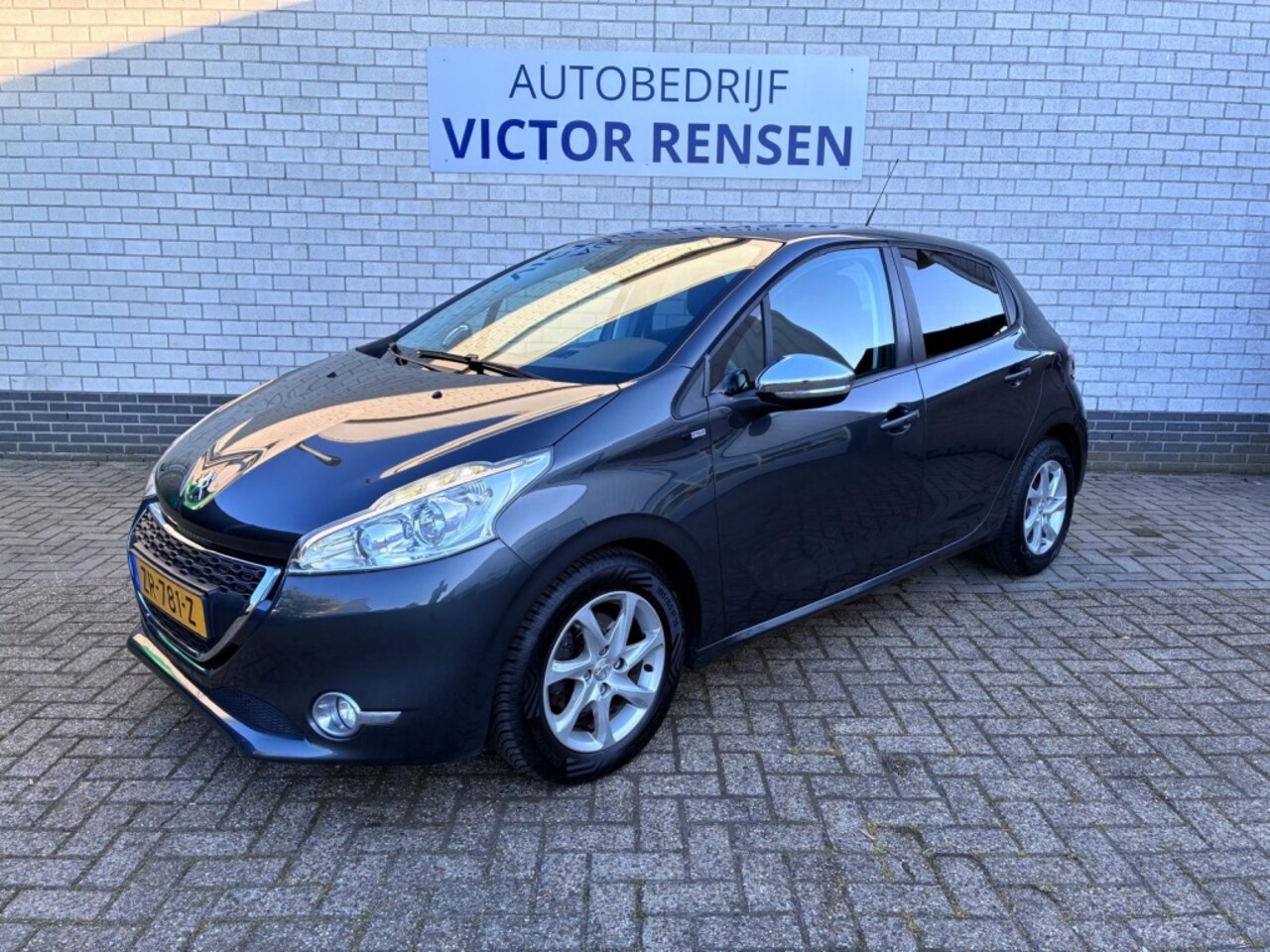 Peugeot 208 - 1.2 Vti Style 1.2 VTi Style - AutoWereld.nl