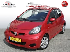 Toyota Aygo - 1.0 5-deurs Aspiration Red met Airco