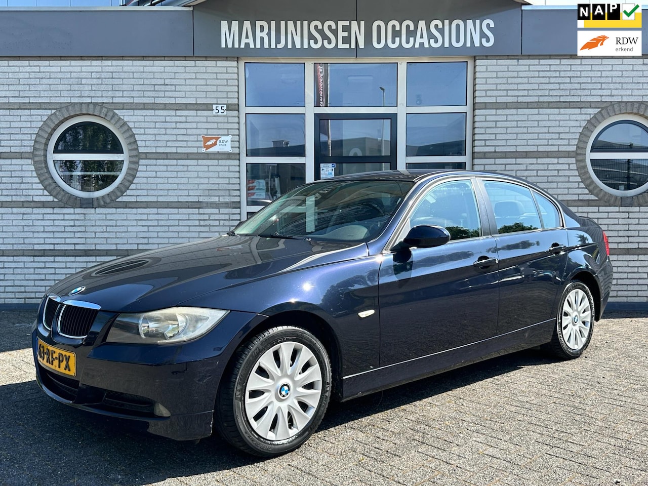 BMW 3-serie - 320i Dynamic Executive |AIRCO,CRUISE,ELEK PKT| - AutoWereld.nl
