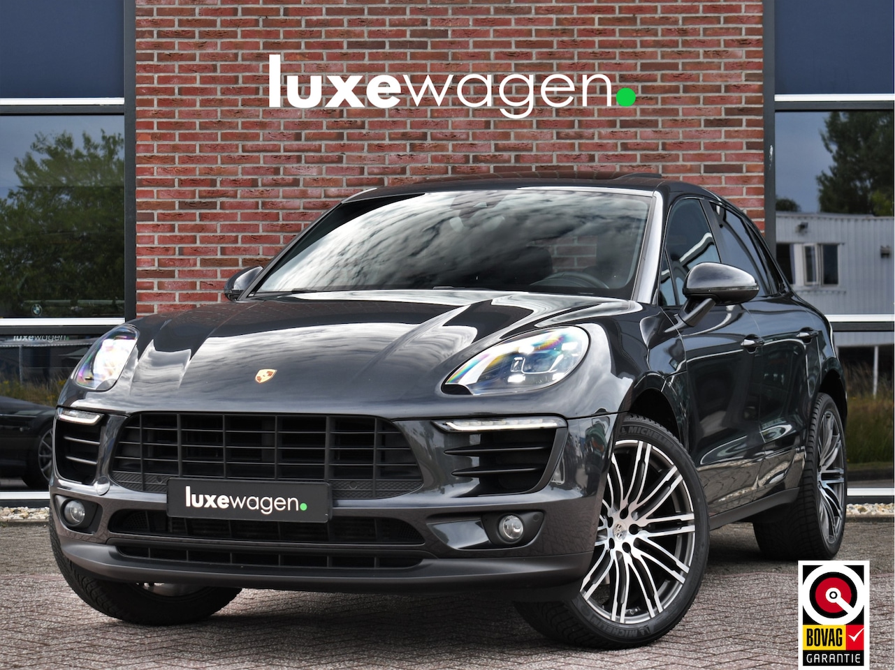 Porsche Macan - 2.0 Pano Bose 21inch Adp-zetels Carplay Optic-black - AutoWereld.nl