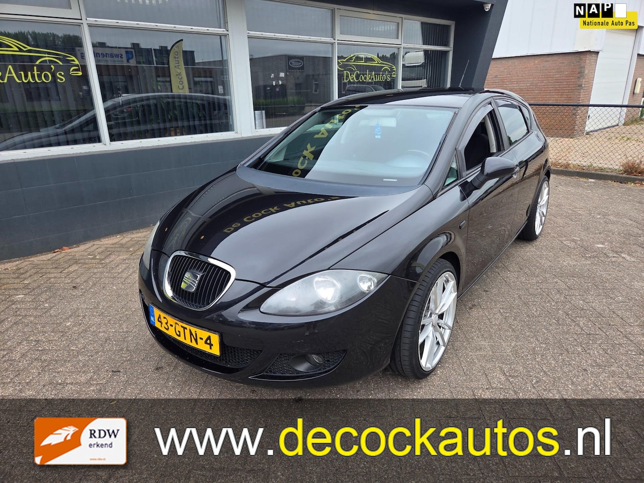 Seat Leon - 1.6 Sport/AIRCO/TREKHAAK - AutoWereld.nl