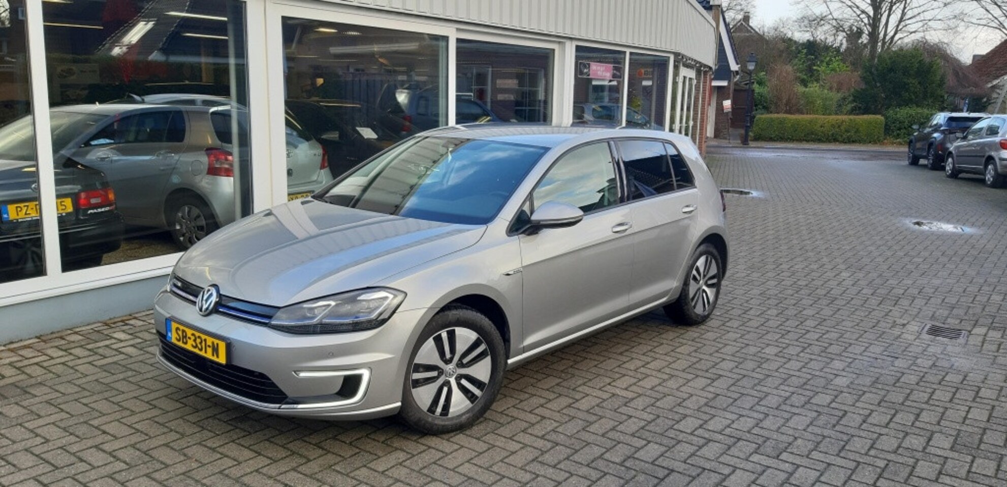 Volkswagen e-Golf - Navigatie/Cruise-control - AutoWereld.nl