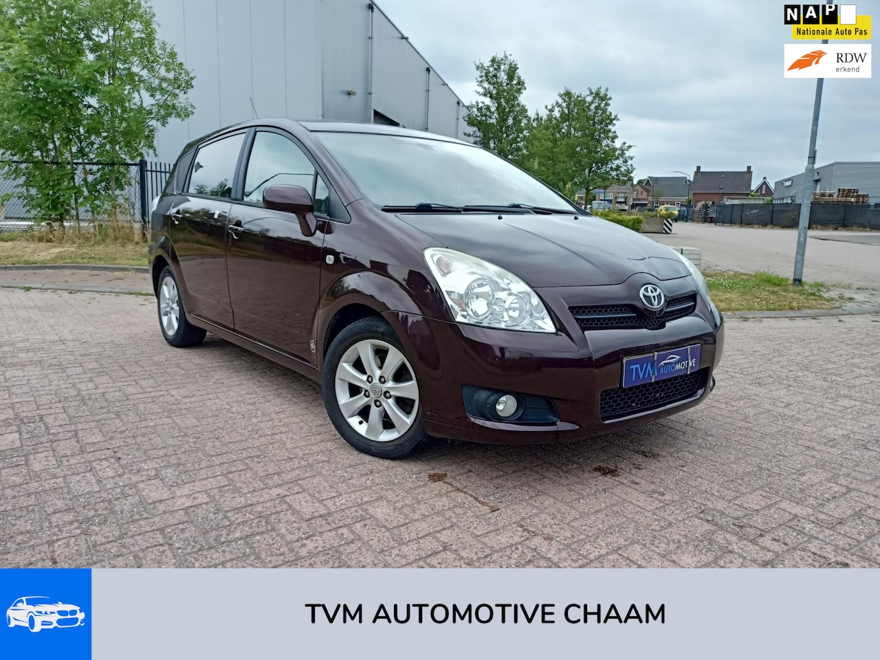 Toyota Verso - 2.2 D-4D Luna GRIJSKENTEKEN AIRCO CRUISECONTROL NAVI - AutoWereld.nl