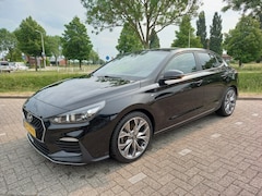 Hyundai i30 Fastback - 1.4 T-GDI N Line