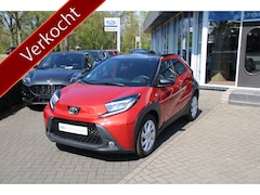 Toyota Aygo X - 1.0 VVT-i S-CVT Pulse Automaat | 17 LM VELGEN | NAVIGATIE | APPLE CARPLAY & ANROID AUTO