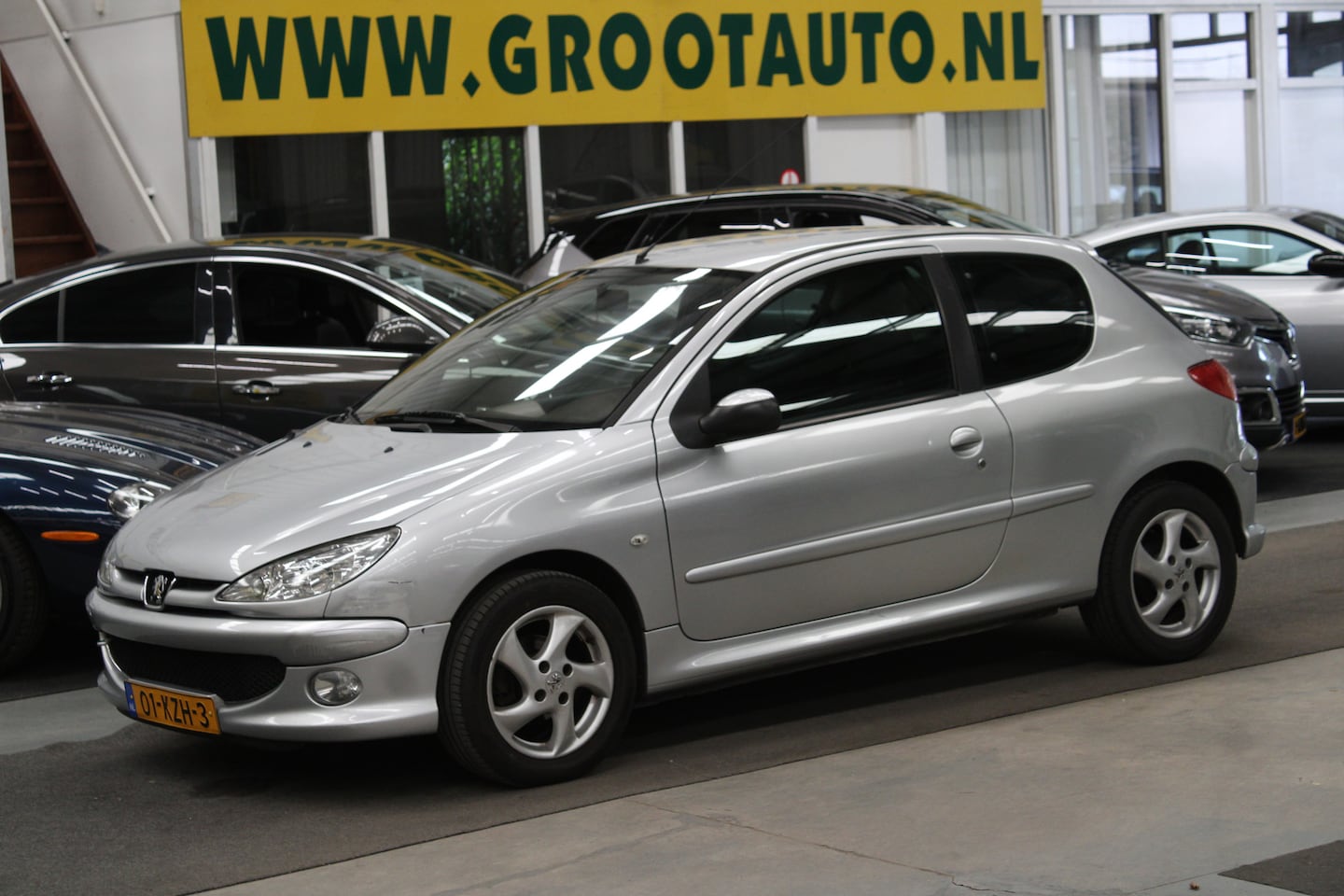 Peugeot 206 - 1.4 Forever Airco, Stuurbekrachtiging - AutoWereld.nl