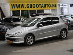 Peugeot 206 - 1.4 Forever Airco, Stuurbekrachtiging