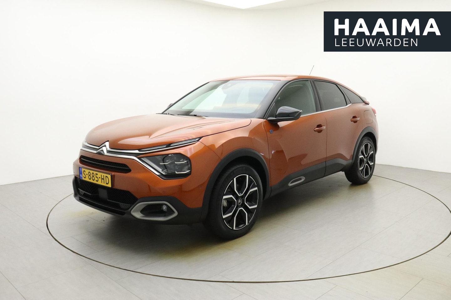 Citroën Ë-C4 - Shine 50 kWh 3 Fase | Navigatie | Stoelverwarming | Camera Voor & Achter | Verwarmde voorr - AutoWereld.nl
