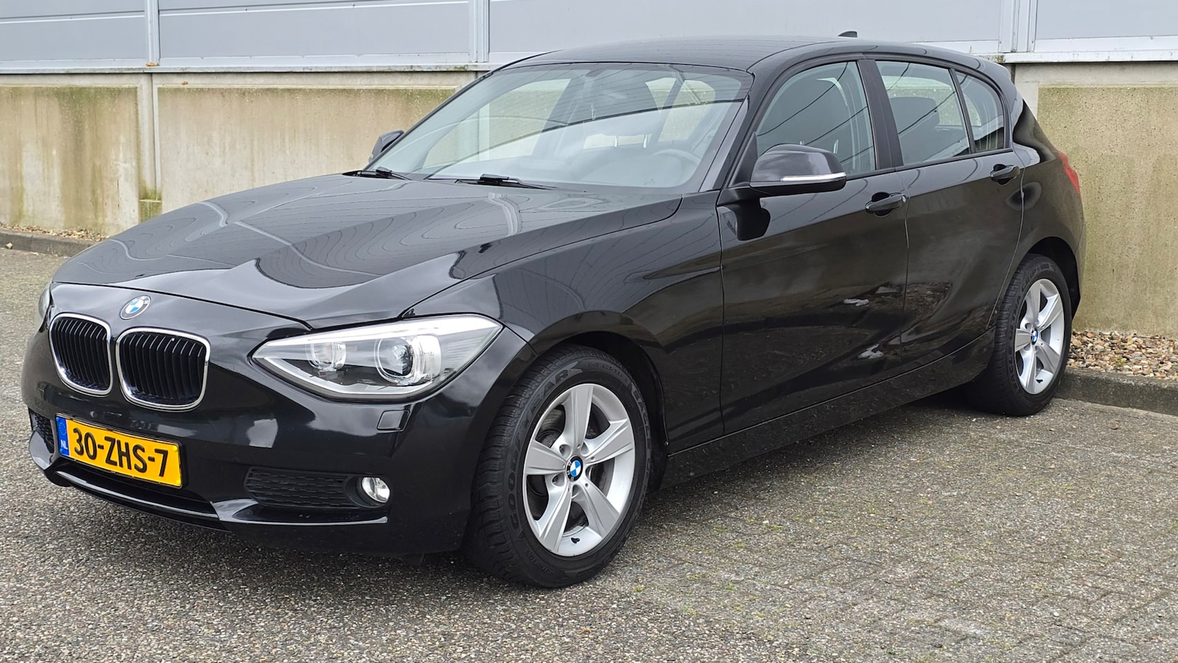BMW 1-serie - 116i Upgrade Edition 116i Upgrade Edition - AutoWereld.nl