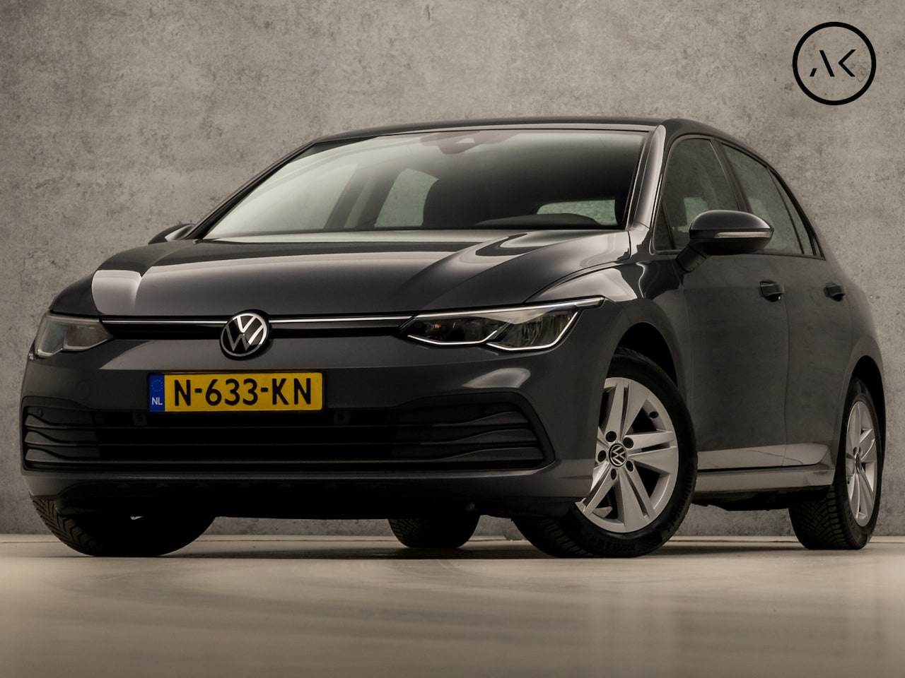 Volkswagen Golf - 1.0 eTSI Sport Automaat (APPLE CARPLAY, GROOT NAVI, KEYLESS, SFEERVERLICHTING, SPORTSTOELE - AutoWereld.nl