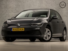 Volkswagen Golf - 1.0 eTSI Sport Automaat (APPLE CARPLAY, GROOT NAVI, KEYLESS, SFEERVERLICHTING, SPORTSTOELE