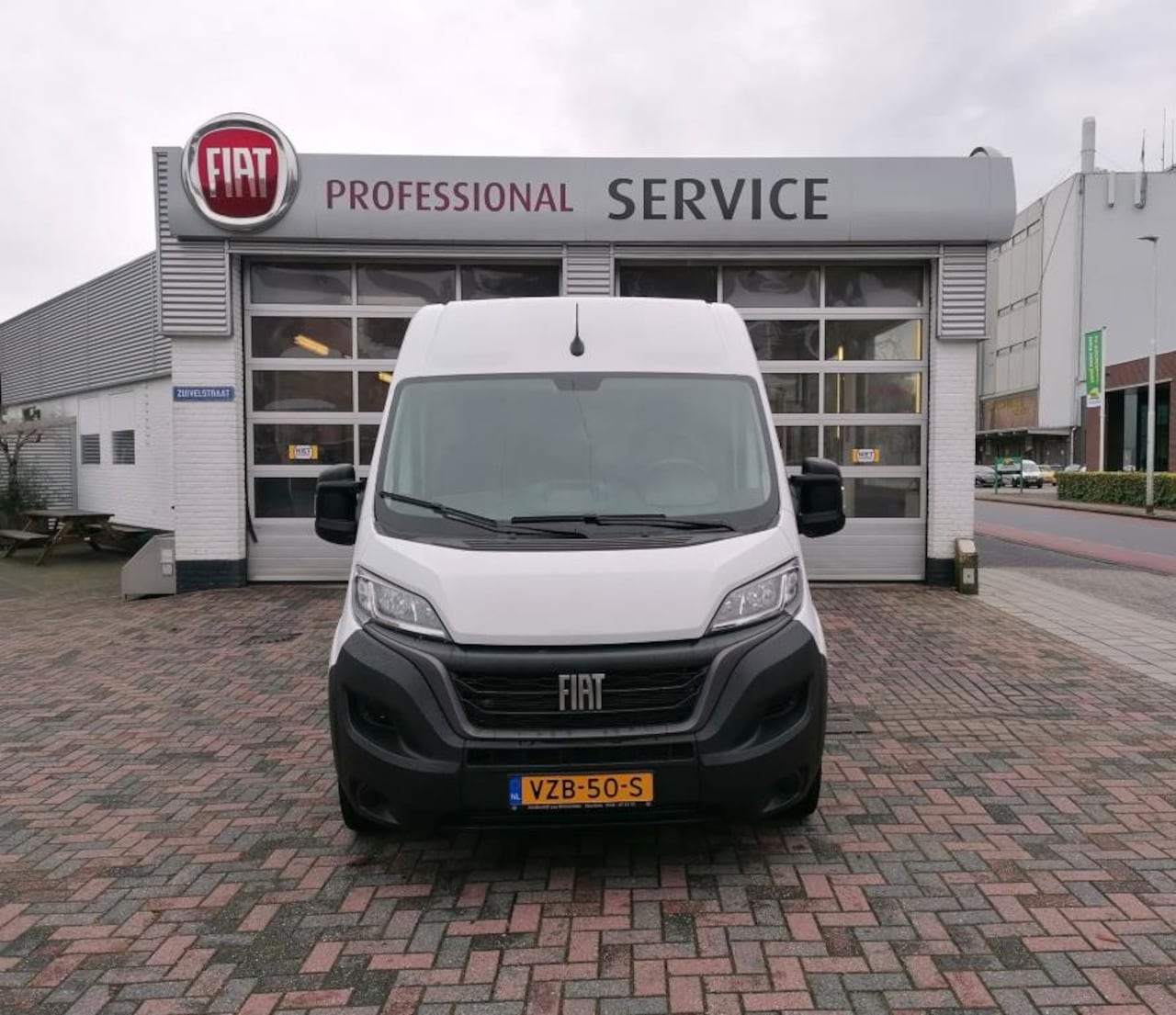 Fiat Ducato - 35 2.2 MultiJet L3H2 35 2.2 MultiJet L3H2 - AutoWereld.nl