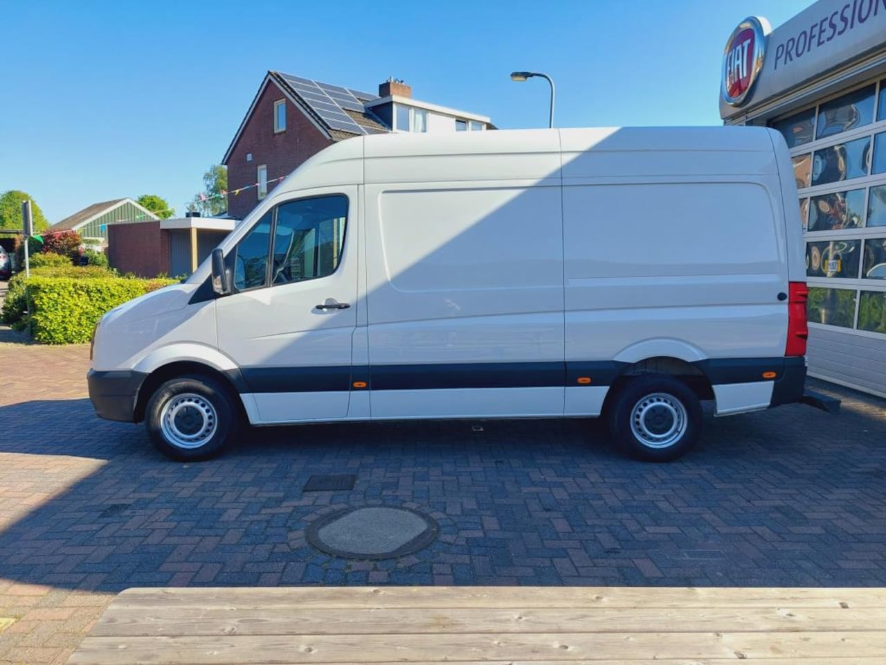 Volkswagen Crafter - 35 2.0 TDI L2H3 35 2.0 TDI L2H3 - AutoWereld.nl