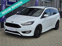 Ford Focus Wagon - 1.5 ST-Line 150pk automaat