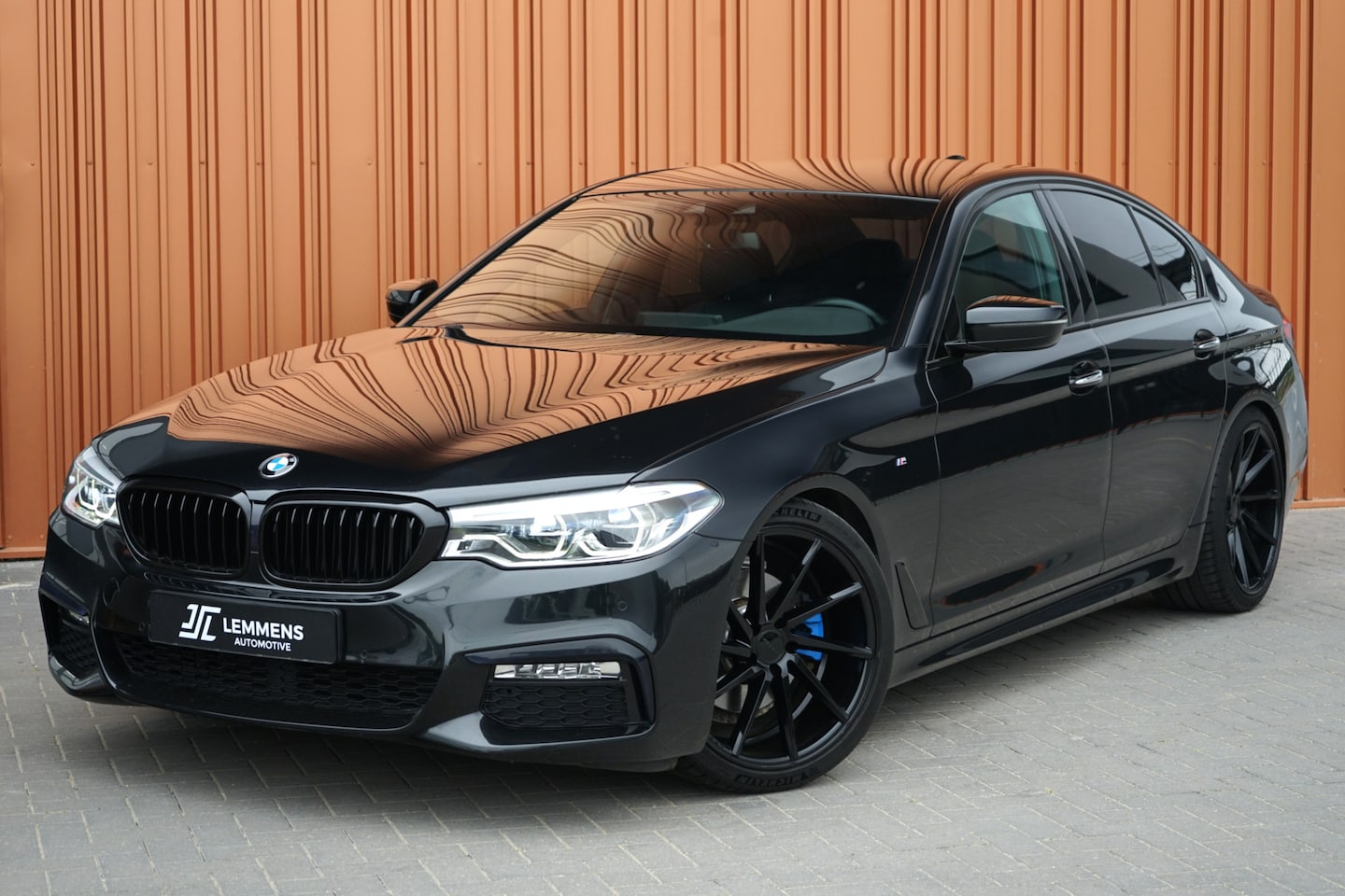 BMW 5-serie - 520i M-Sport Leder Memory VOSSEN Camera NL AUTO Trekhaak - AutoWereld.nl