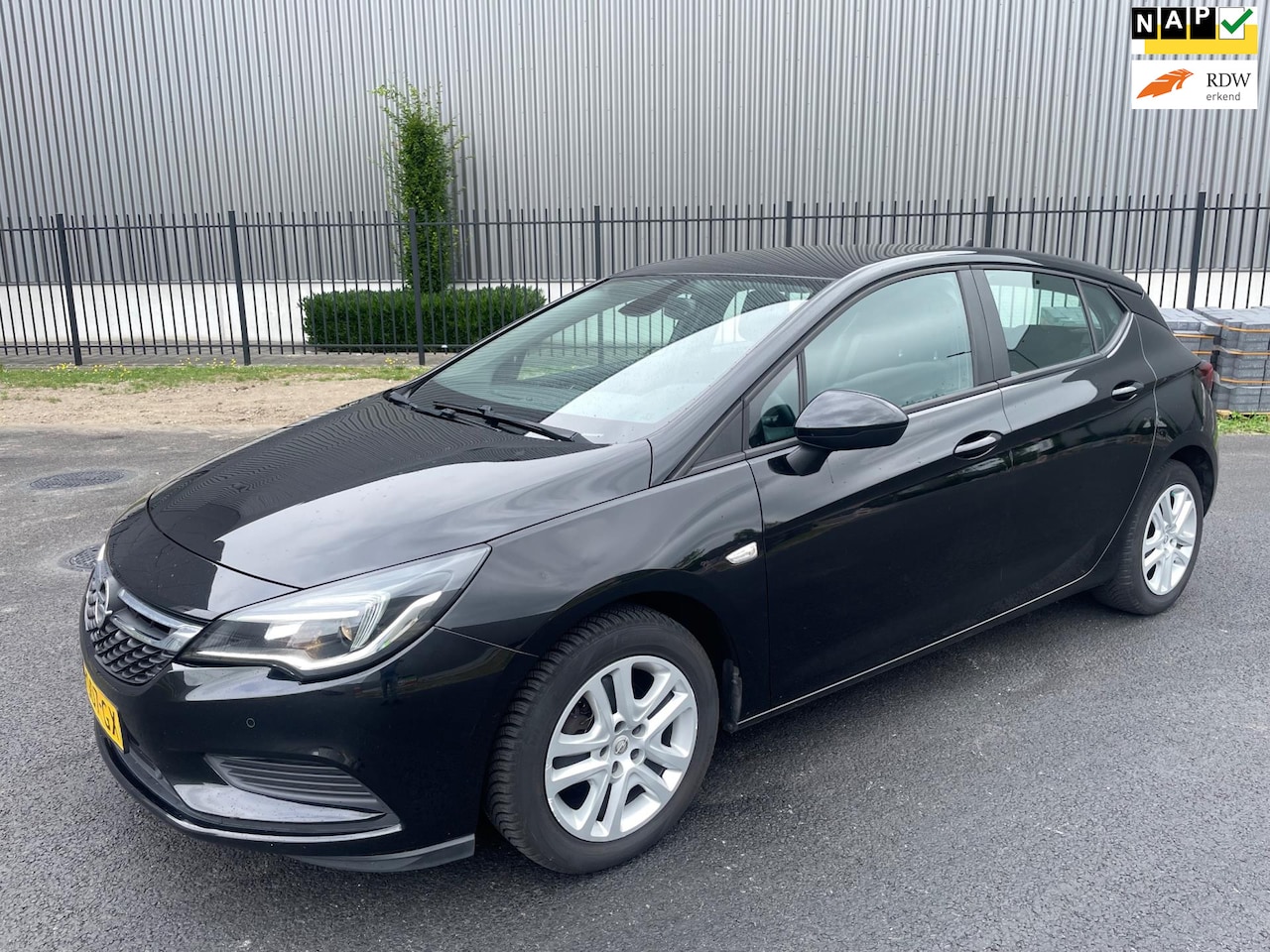 Opel Astra - 1.0 Business+ 5drs Bj 2016 Clima Cruise - AutoWereld.nl