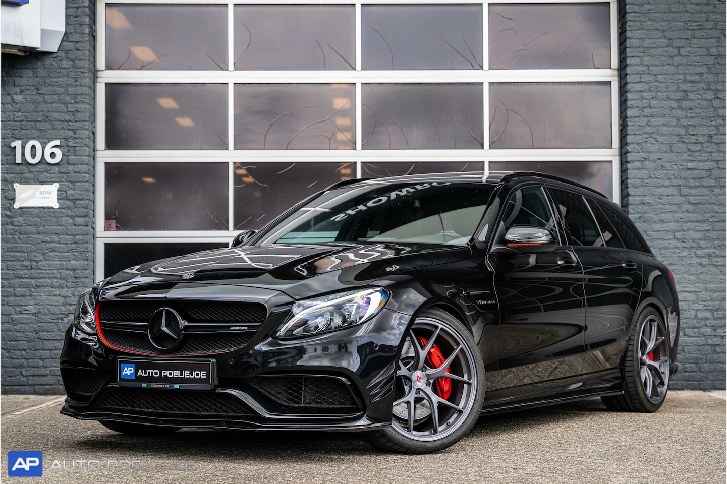 Mercedes-Benz C-klasse Estate - AMG 63 Pano, Schaalstoelen, Head-Up, Burmester, 20 Inch, Performance - AutoWereld.nl