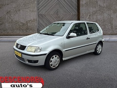 Volkswagen Polo - 1.4 Comfortline 3drs inruilkoopje