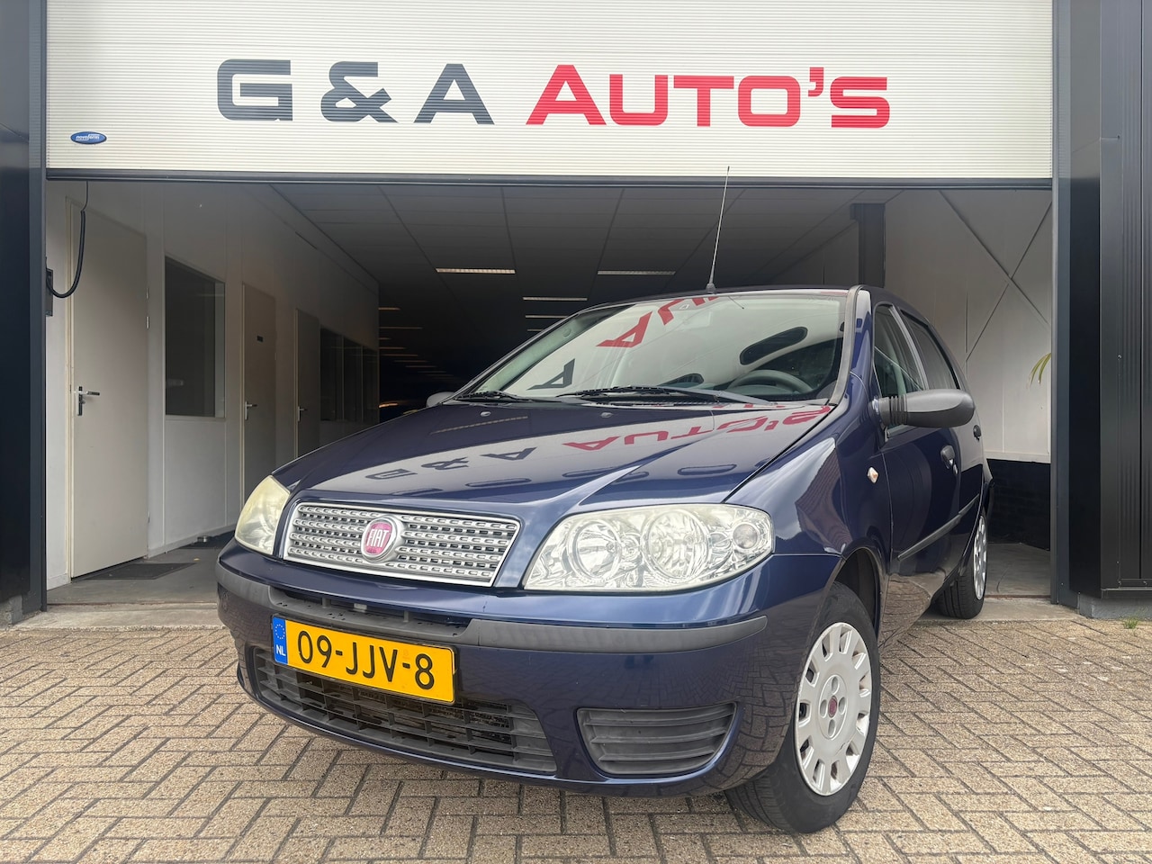 Fiat Punto - 1.2 Active / Airco / Elekt-Pakket / NAP / Nieuwe APK - AutoWereld.nl