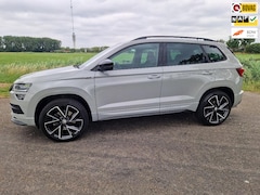 Skoda Karoq - 1.5 TSI ACT Sportline Business, leder int, dealer onderh