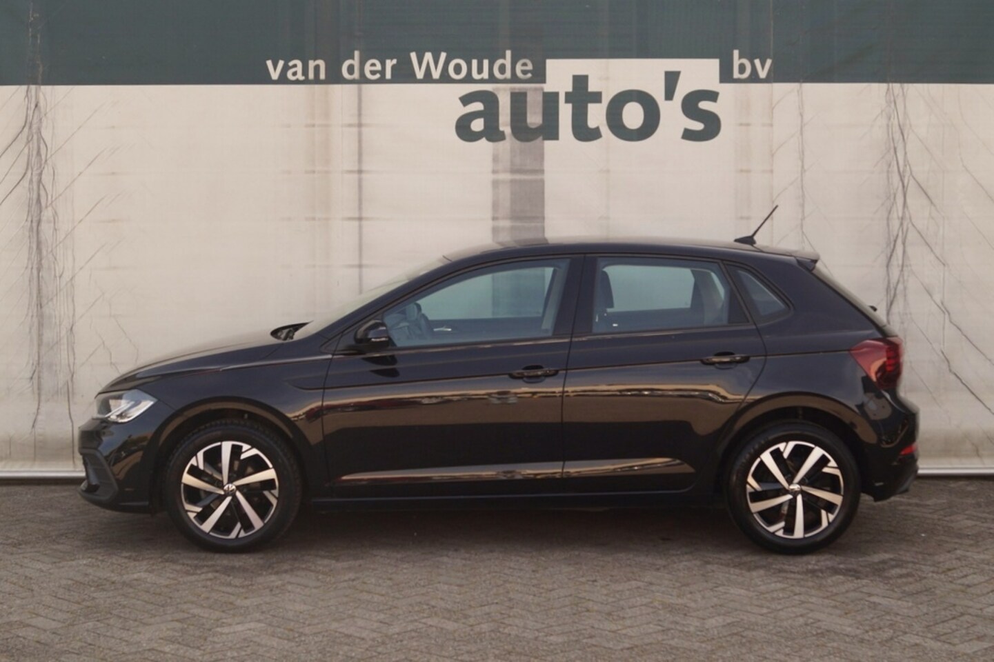 Volkswagen Polo - 1.0 TSI DSG Life Business -LED-ECC-NAVI-CAM-PDC- - AutoWereld.nl